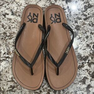 DKNY Black and Tan Sandals
